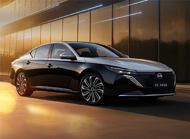 东风日产高管直接喊话广汽丰田：抄作业好歹改两笔