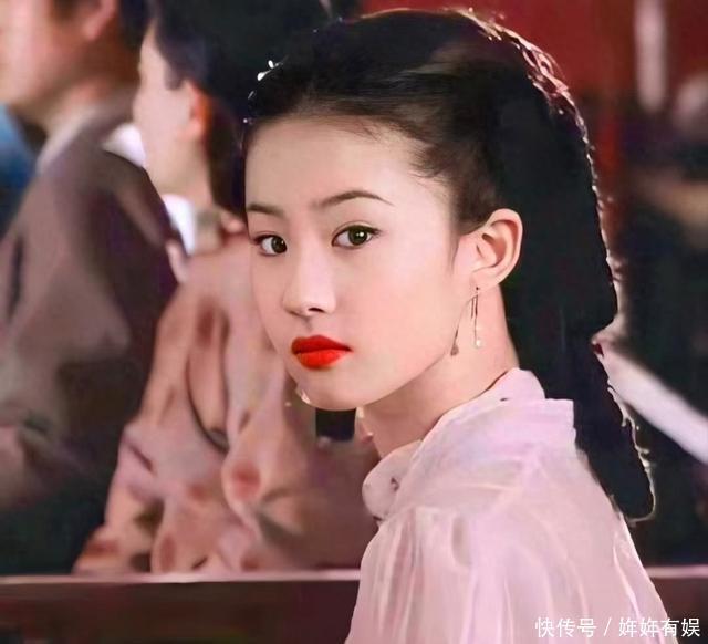 刘亦菲:角色不是职业生涯的跳板，而是需要倾注灵魂的艺术生命 - 360娱乐