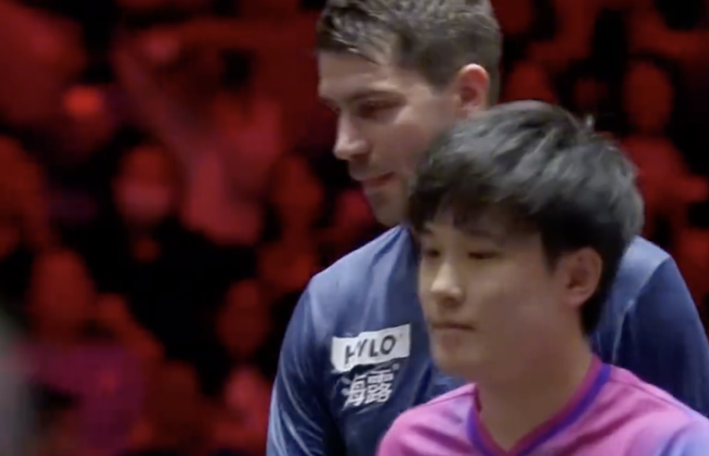 22岁张本智和目瞪口呆！2-3不敌33岁的世界第23：前9次交手曾全胜