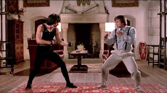 拳拳到肉！动作戏革新化升级！成龙巅峰动作喜剧《快餐车》