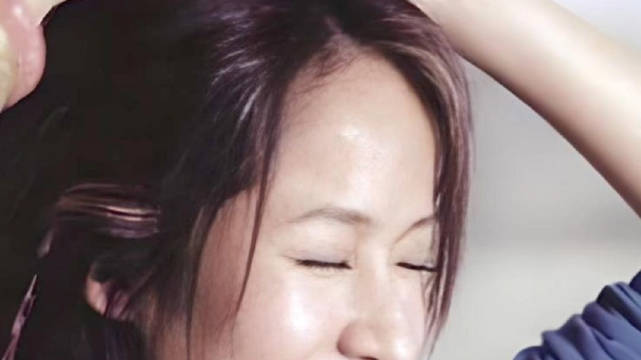 萧亚轩《爱的主打歌》成千禧年青春记忆符号