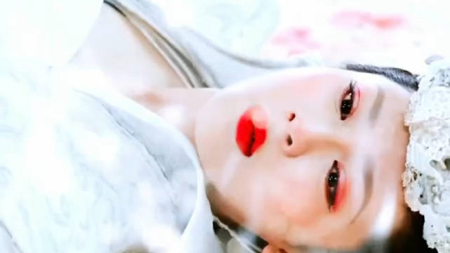 天帝救旭凤身死，锦觅手刃所爱后沉睡