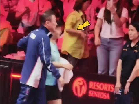 孙颖莎18连胜早田希娜，刘国梁现场鼓励