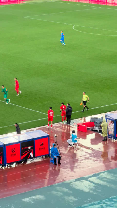 武磊替补登场，时隔9个月复出！