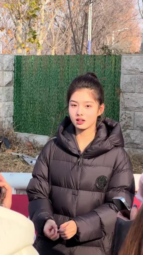 2026艺考季童星集结，纪姿含等冲刺考场