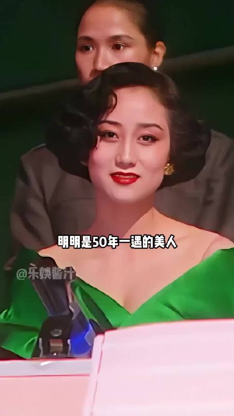 利智婚后隐退原因揭晓，李连杰采访透露真相