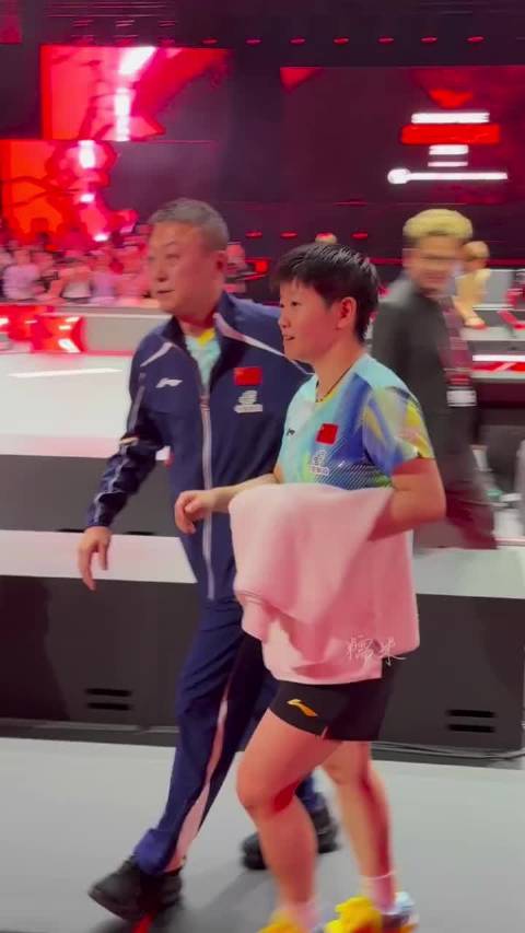 刘国梁现场祝贺孙颖莎原声，马龙、张继科、樊振东算是刘国梁带出来的不？