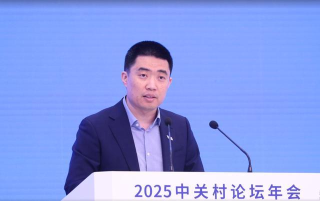 李想首谈25年创业经历：曾拒绝王兴B轮投资，理想汽车被黑是有同行在操纵