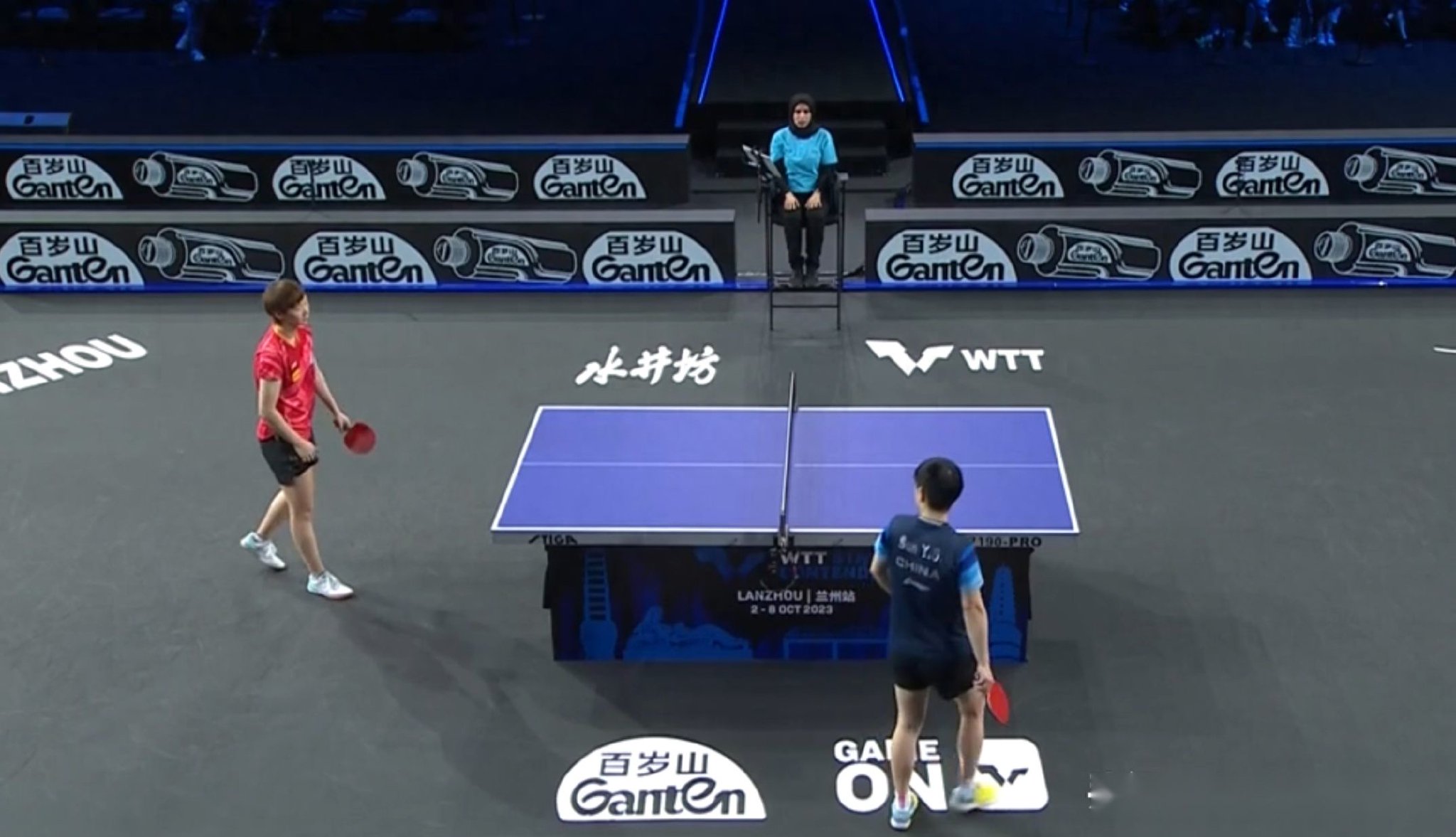 孙颖莎3-2艰难战胜王曼昱晋级决赛!四五局极为焦灼,决赛战陈梦