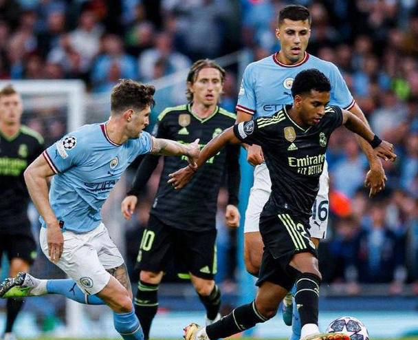 欧冠淘汰赛抽签揭晓:皇马对阵曼城,巴黎迎战切尔西,巴萨迎战纽卡斯尔