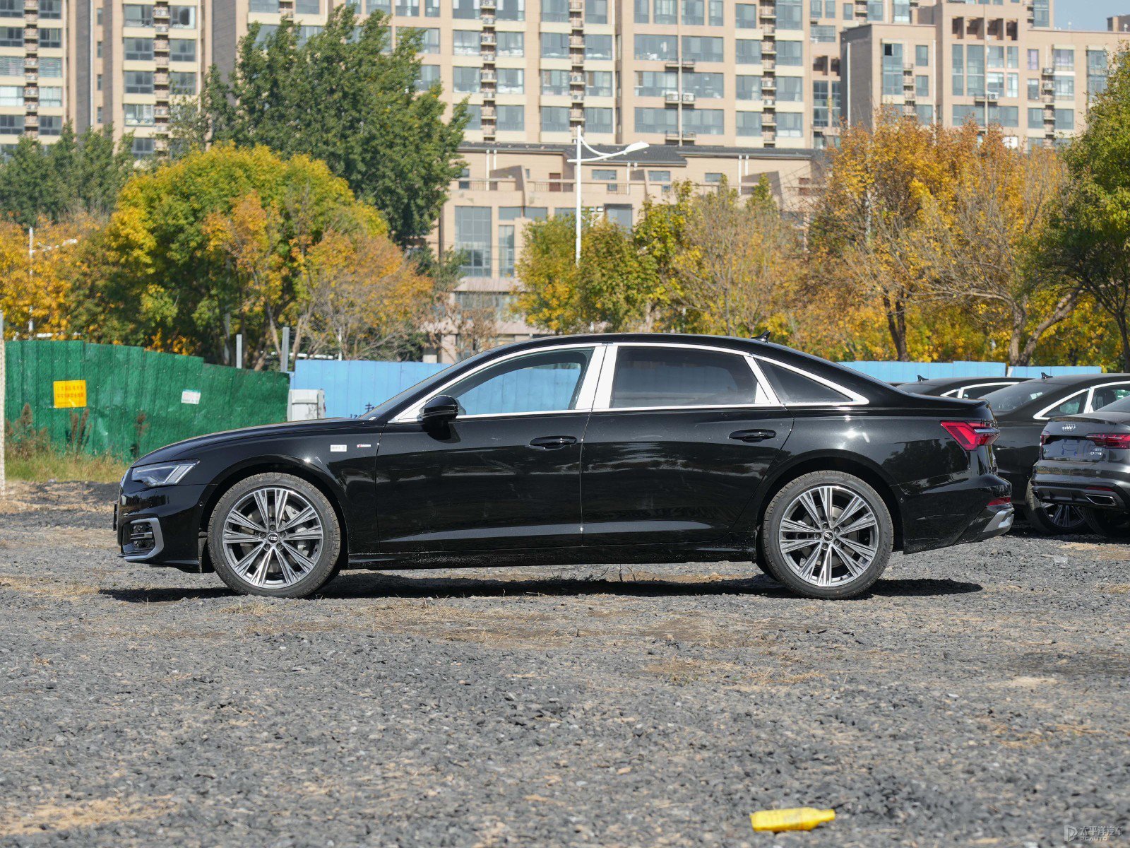 奥迪A6L内饰细节:匠心工艺打造奢华氛围