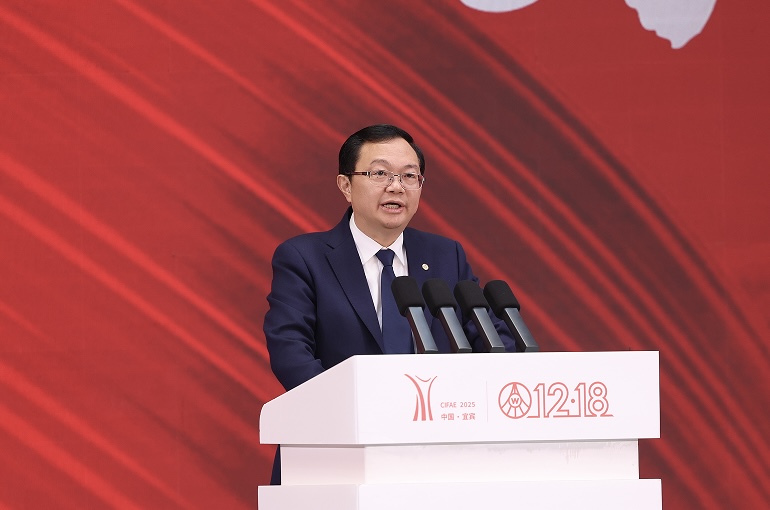 曾从钦/图源：五粮液