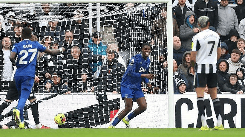 主场再次失利！纽卡近五年首次联赛主场三连败