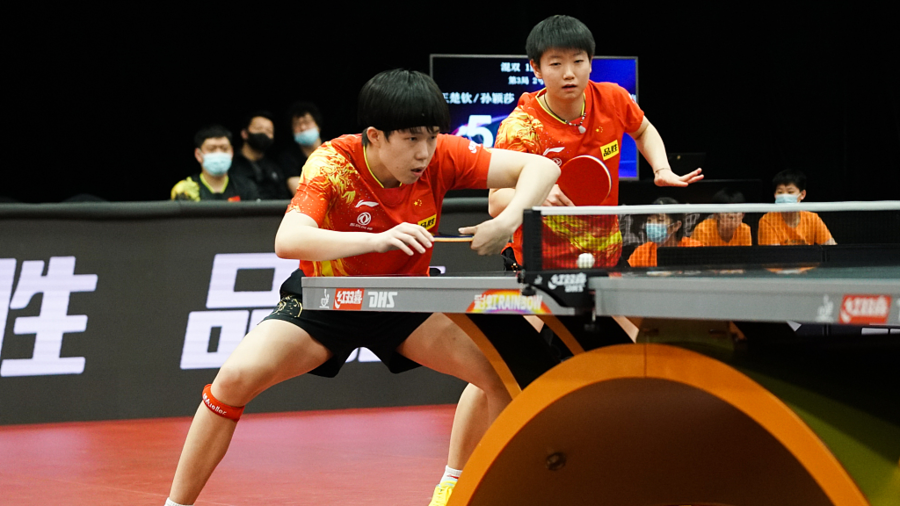 WTT新加坡大满贯:王楚钦/孙颖莎杀入混双半决赛