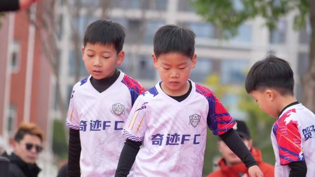 海盐投资近十亿建足球青训基地，范志毅出席寄语