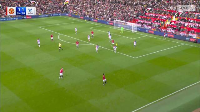 我给自己球队设计的基本战术就是传中