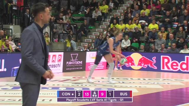 朱婷轻巧吊球终结多回合攻防，展现女排意甲精彩对决