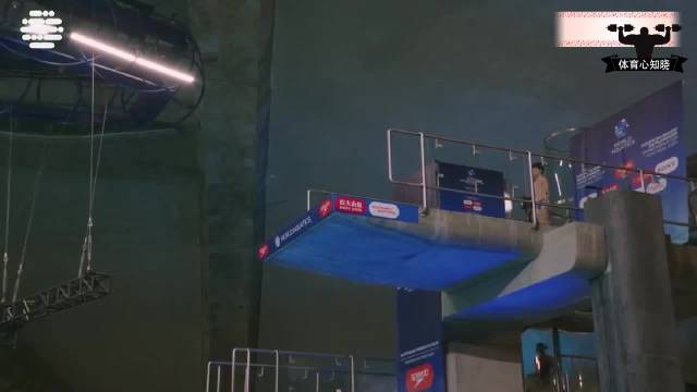 水花消失术！14岁赵仁杰上演完美一跳夺冠，连陈若琳都看激动了！