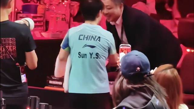 孙颖莎再胜早田希娜，刘国梁赛后展自豪