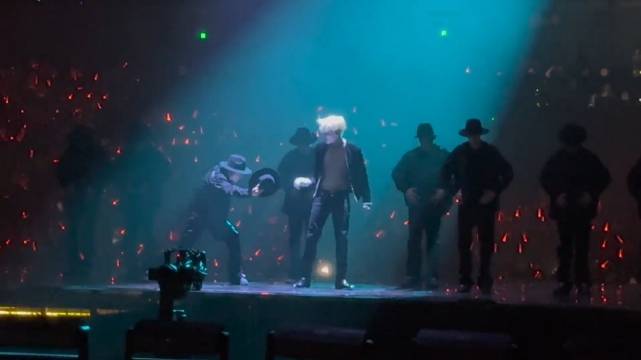 谁还没看过张艺兴这13分钟唱跳现场！