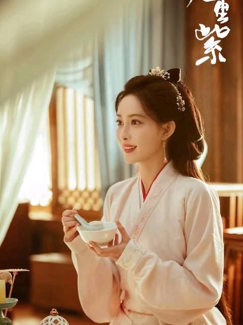 孟子义两年仅休四天，四部女主待播剧见证十年蜕变