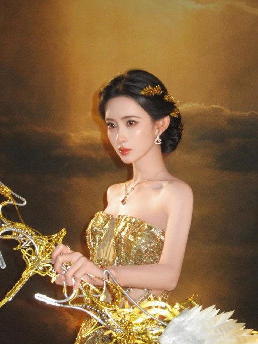 孟子义在拍戏过程中具体受过哪些伤，比如缝了五针的脸伤是怎么回事？