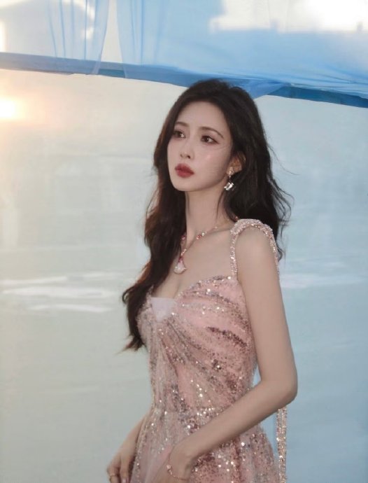 孟子义高强度工作的具体细节和数据有哪些？