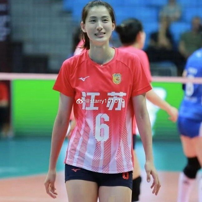 目前中国女排主二传是谁，二传位置面临哪些挑战？