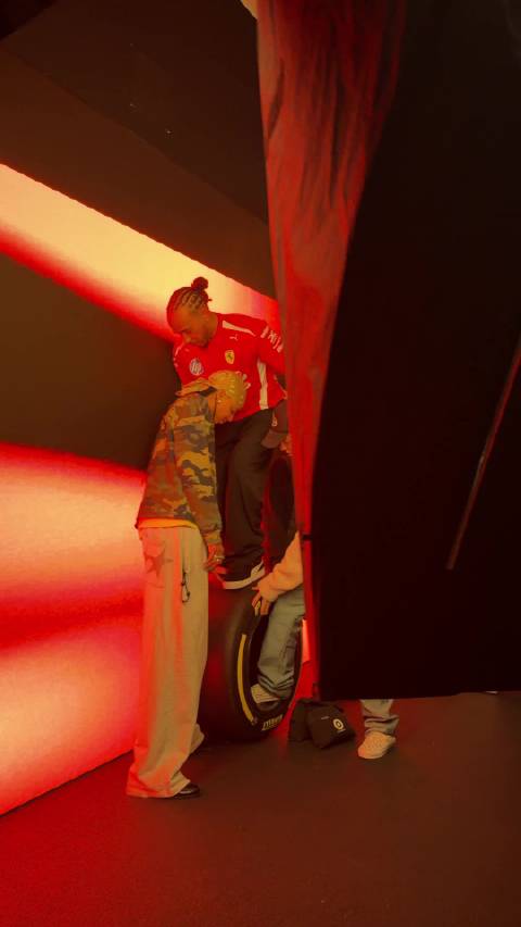 危险动作 安全情况下拍摄，非专业人士请勿模仿