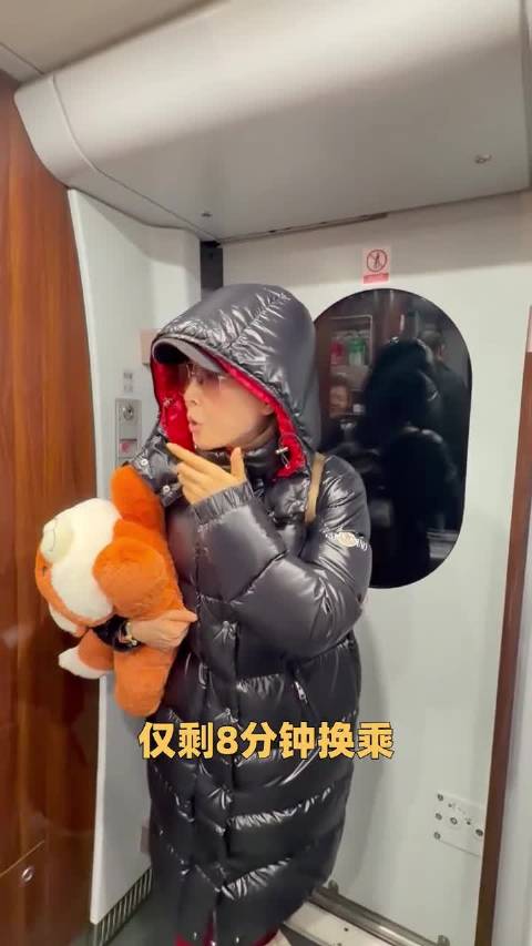 孙悦为赶元宵晚会遇囧途