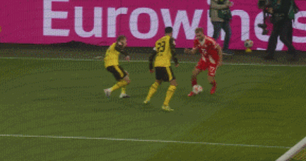 拜仁3-2双杀多特！24轮狂轰88球！凯恩梅开二度，基米希凌空制胜