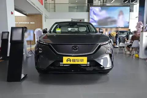 全系标配9气囊，2.0T低至11.99万，马自达EZ-60值得一看