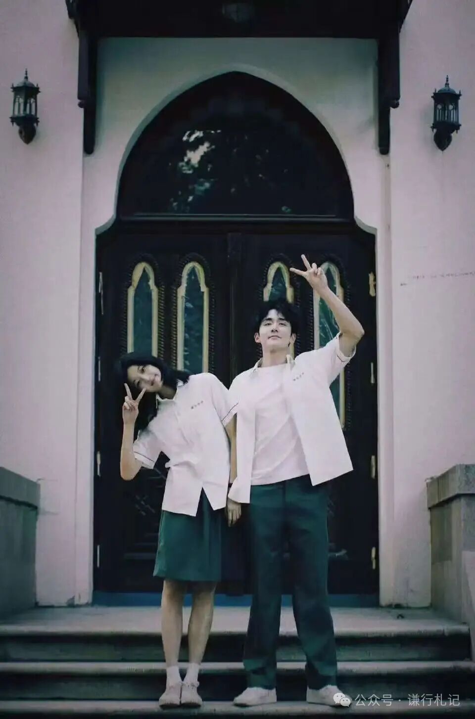 振华三部曲终章《这么多年》|我们用力相爱,从始至终