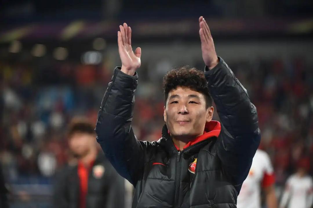 击败谢文能、张玉宁,武磊第5次当选中国金球奖