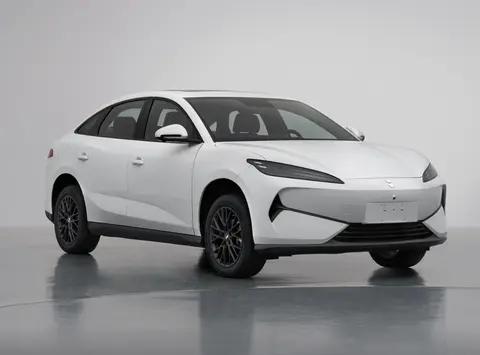 比亚迪领汇 e7：换标新生，主打 B 端性价比的纯电中型车