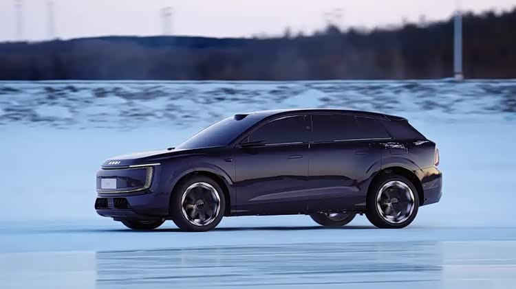 奥迪E7X量产版实车曝光,800V高压/751km续航