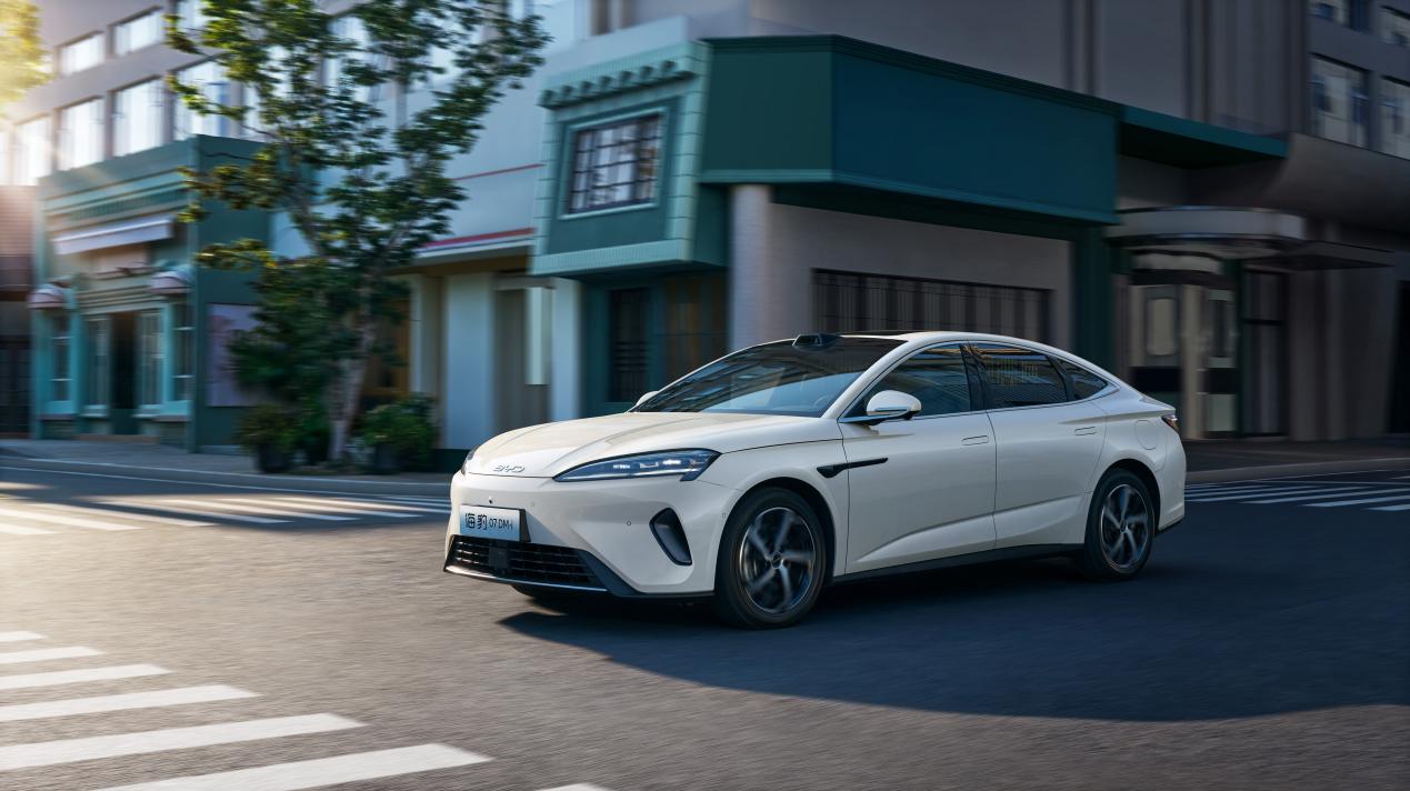 比亚迪2026款海豹07DM-i上市，重塑中大型轿车新标杆