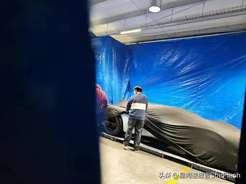 小米超跑实车谍照曝光!零百加速2秒级,年内正式亮相