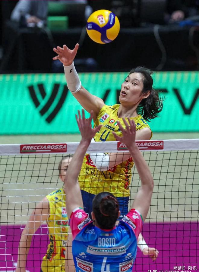 朱婷21点20比赛，意甲半决赛科内VS诺瓦拉，看网络直播为朱婷加油