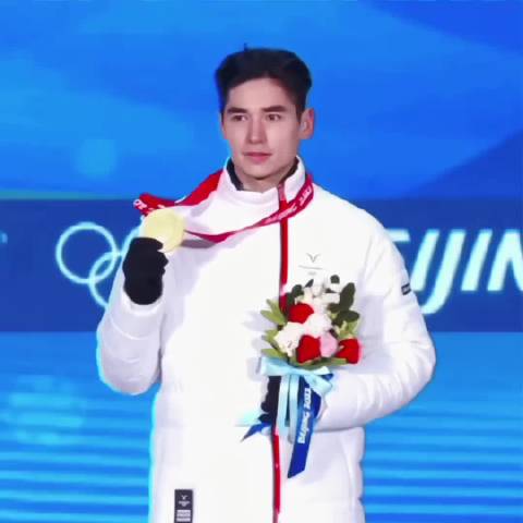 少昂米兰速滑赛场展现无与伦比稳定性