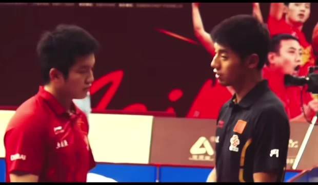 我们小胖在继科er大哥面前可爱的像个生瓜蛋子