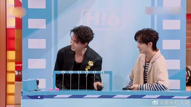 你是这样的胡歌！现场玩谐音梗，乐坏何炅