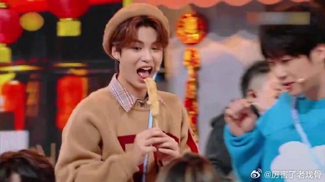 口是心非！陈乔恩看到炸串嘴上拒绝，实际内心馋的流口水！