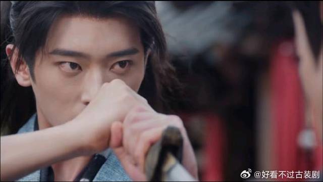 没想到晋安恢复记忆后，第一件事竟是刺杀老丈人！