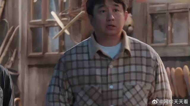 客户送来食材，黄磊以为直接拿走，结果还要套圈！