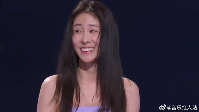 这首歌有多难唱？张碧晨直言：直接唱掉张碧晨半条命！