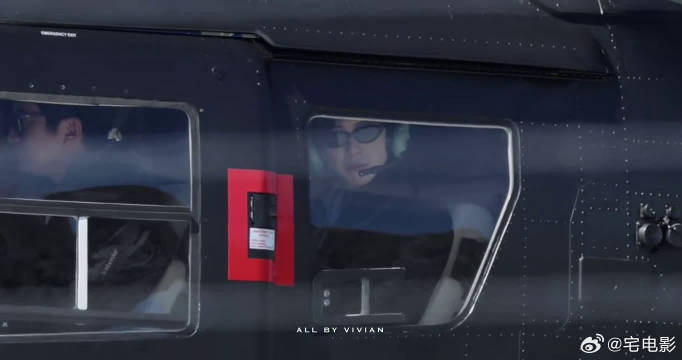 刘宇宁飞行员造型曝光，与宋雨琦合作新歌