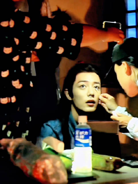 ♡⃝  ʚɞ ☽⋆❥ »» 你往那一站，就是全场星光， ◎