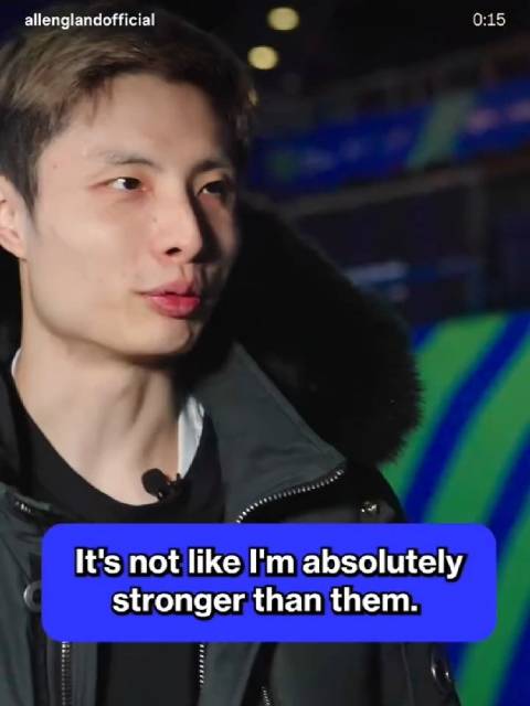 马上登场，来听听石头的赛前采访吧！ 依旧是那个谦逊的老石！