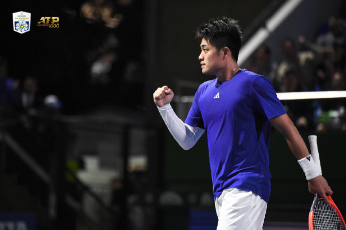 巴格达蒂斯过往的执教履历和成绩具体如何？